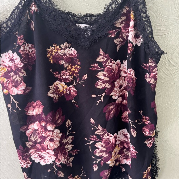 Sheer Floral Lace Trim Camisole - Picture 2 of 4
